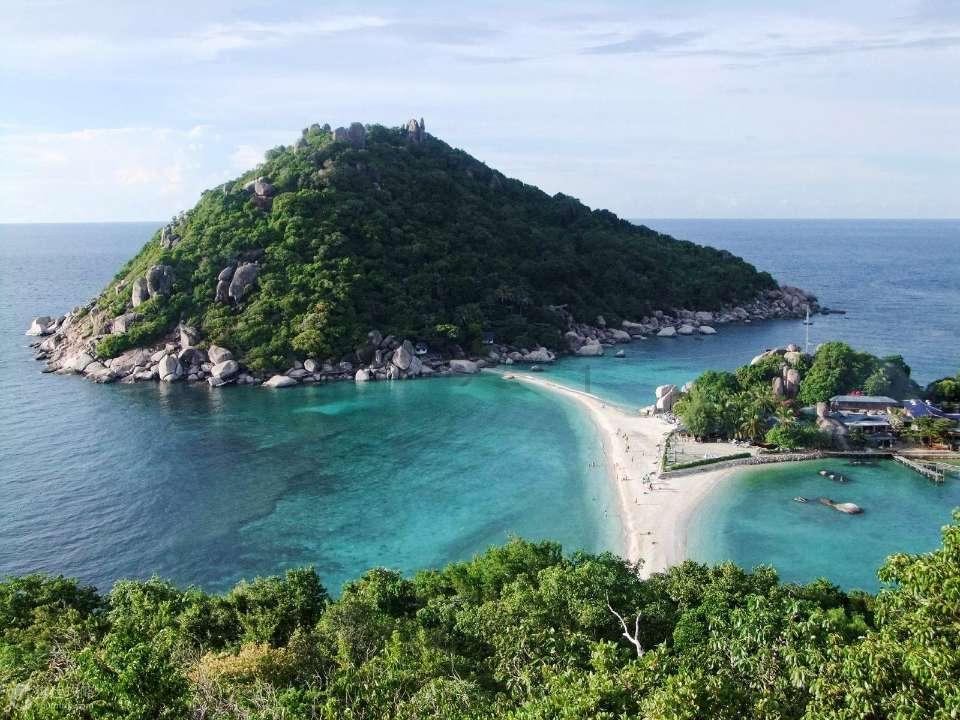 毛乐:拍戏受伤卧床7个月,妻子对其不离不弃,一家三口其乐融融